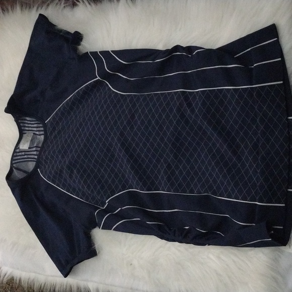 Athleta Fitness Fast Line Women's Navy Blue Athletic Top - Picture 4 of 4